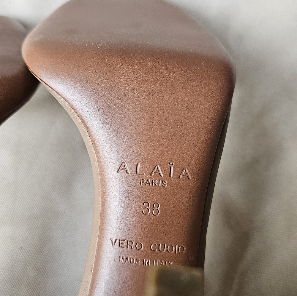 ALAÏA - Patent Leather Stiletto Sandal - NEVER WORN - Picture 10 of 11